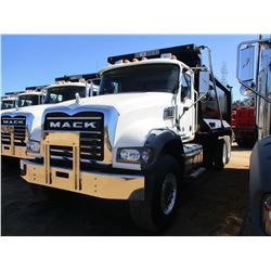 2017 MACK GU713 DUMP TRUCK, VIN/SN:1M2AX09C9HM033561 - T/A, 415 HP MACK MP8 ENGINE, ALLISON A/T, 44K