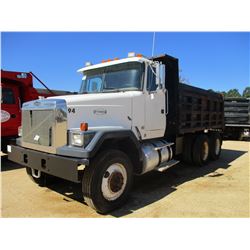 1994 AUTOCAR DUMP, VIN/SN:4V2SCBCH2RR513351 - T/A, CAT DIESEL ENGINE, 13 SPEED TRANS, 14' BODY, 11R2