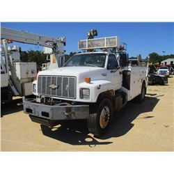 1993 CHEVROLET KODIAK SERVICE TRUCK, VIN/SN:1GBM7H1J1PJ108395 - S/A, CAT DIESEL ENGINE, A/T, GVW 33,