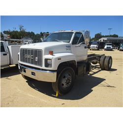 GMC TOP KICK CAB & CHASSIS, - - V8 GAS ENGINE, 5 SPEED TRANS, ODOMETER READING 282,955 MILES