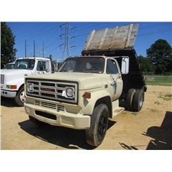 1987 GMC FLATBED DUMP, VIN/SN:1GDG7D1F6HV539186 - V8 GAS ENGINE, 5 SPEED TRANS, GVW 21,800 LB, 12' F