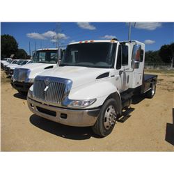 2003 INTERNATIONAL 4400 FLATBED, VIN/SN:1HTMKAAM73H594999 - DT466 DIESEL ENGINE, A/T, SLEEPER CAB, H