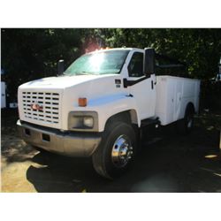 2004 GMC C6500 SERVICE TRUCK, VIN/SN:1GDJ6C1364F502622 - DURAMAX DIESEL ENGINE, 6 SPEED TRANS, TOOL 