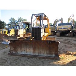 2004 JOHN DEERE 700H LGP CRAWLER TRACTOR, VIN/SN:938437 - 6 WAY BLADE, CANOPY, SWEEPS