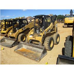 CAT 248 SKID STEER LOADER, VIN/SN:6LZ01320 - WHEELED, HIGH FLOW, BUCKET, CANOPY, METER READING 4,738