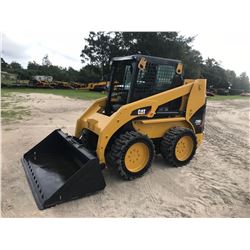 2006 CAT 236B SKID STEER LOADER, VIN/SN:CAT0236BTHEN05035 - WHEELED, TWO SPEED, BUCKET, Q/C, CANOPY,