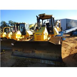 2010 KOMATSU D51PX-22 CARWLER TRACTOR, VIN/SN:B11511 - 6 WAY BLADE, CANOPY, METER READING 5,151 HOUR