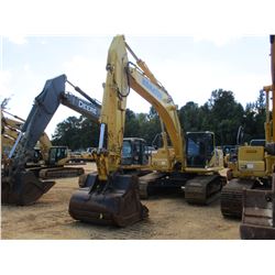 2012 KOMATSU PC360LC-10 HYDRAULIC EXCAVATOR, VIN/SN:A32489 - 10'6" STICK, 60" BUCKET, REAR CAMERA, C