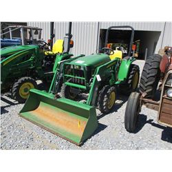 2012 JOHN DEERE 3032E FARM TRACTOR, VIN/SN:411643 - MFWD, JOHN DEERE 305 LOADER ATTACH, BUCKET, ROLL