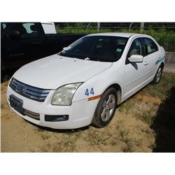 2007 FORD FUSION VIN/SN:3FAHP07147R204913 - GAS ENGINE, A/T, ODOMETER READING 243,941 MILES (COUNTY 