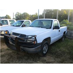 2004 CHEVROLET 1500 PICKUP, VIN/SN:1GCEK14V042279821 - 4X4, GAS ENGINE, A/T, ODOMETER READING 194,50