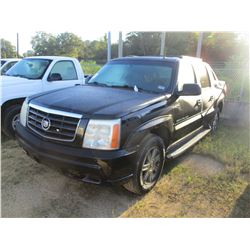 2002 CADILLAC ESCALADE EXT VIN/SN:3GYEK63N82G269821 - GAS ENGINE, A/T, ODOMETER READING 249,546 MILE