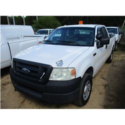2005 FORD F150 PICK UP, VIN/SN:1FTRX14W95FB72801 - 4X4, EXT CAB, GAS ENGINE, A/T, ODOMETER READING 2