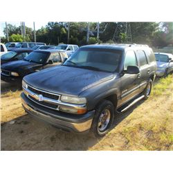 2000 CHEVROLET TAHOE VIN/SN:1GNEK13T3YJ133683 - GAS ENGINE, A/T, ODOMETER READING 312,300 MILES
