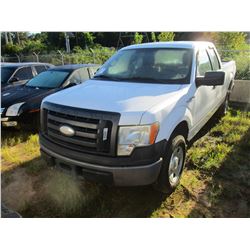 2009 FORD F150 XL PICK UP, VIN/SN:1FTRX14W49KA27727 - GAS ENGINE, A/T, ODOMETER READING 201,556 MILE