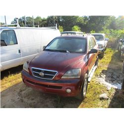 2005 KIA SORENTO VIN/SN:KNDJD733X55444620 - GAS ENGINE, A/T, ODOMETER READING 137,915 MILES