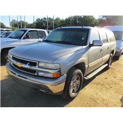 2005 CHEVROLET SUBURBAN, VIN/SN:1GNEC16Z65J117129 - GAS, A/T, 3RD ROW SEATING, ODOMETER READING 268,