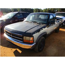 1993 DODGE DAKOTA PICKUP, VIN/SN:1B7FL23X2PS271078 - EXT CAB, GAS ENGINE, A/T, ODOMETER READING 197,