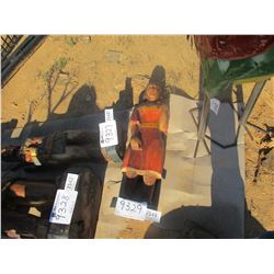 WOODEN INDIAN MAID (C6)