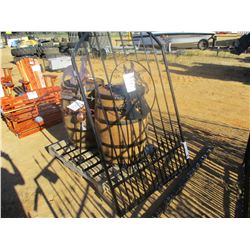 4' IRON FATE W/POST, HORSE HEAD SCENE (C6)