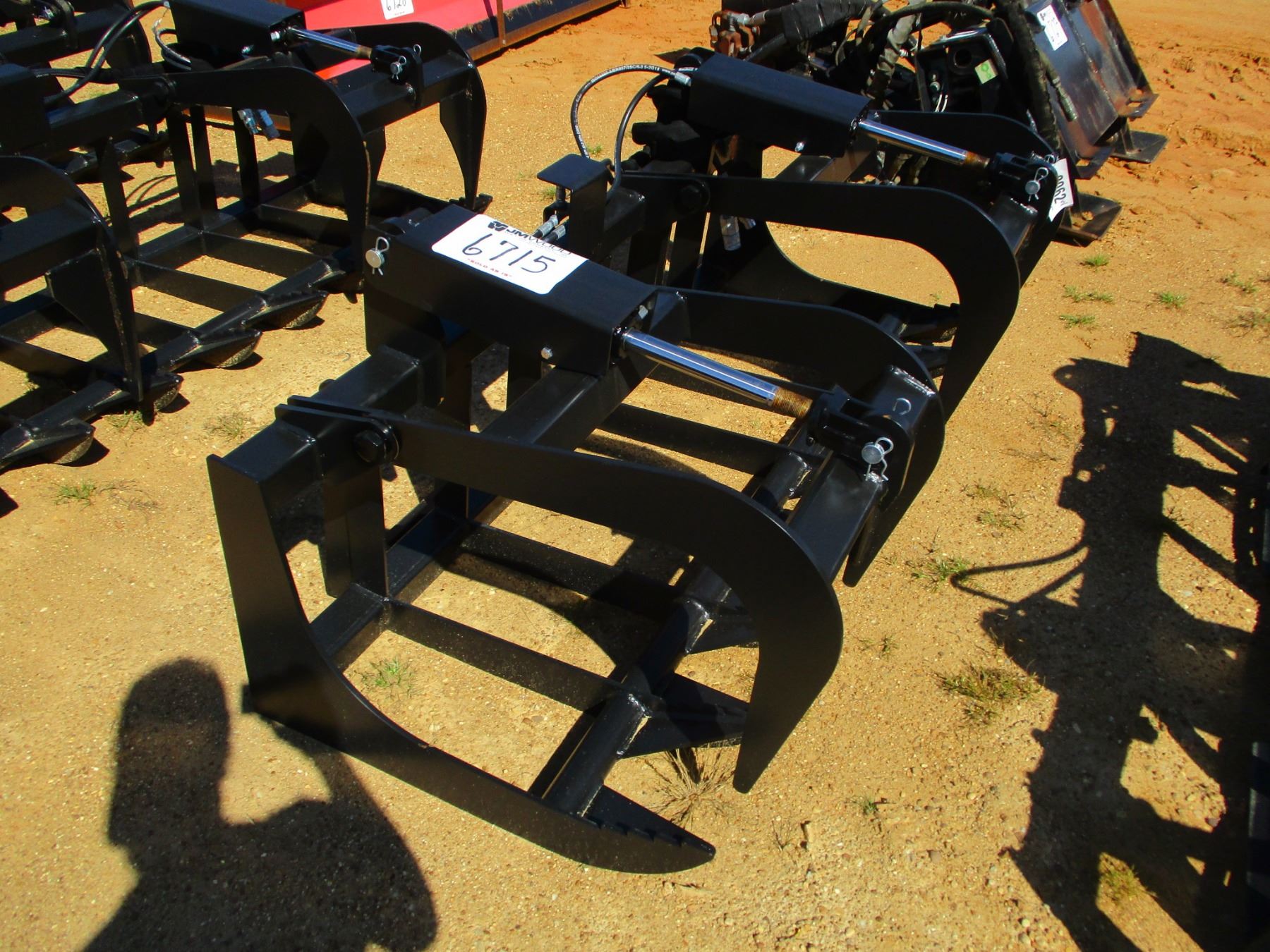 66" TRASH BUCKET W/TOP CLAMP (B5) J.M. Wood Auction Company, Inc.