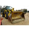 Image 2 : 2014 KOMATSU WA500-7 WHEEL LOADER, VIN/SN:10397 - BUCKET, RIDE CONTROL, AUTO LUBE, REAR CAMERA, CAB,