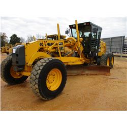 2004 KOMATSU GD655-3C MOTOR GRADER, VIN/SN:51055 - 14' MOLDBOARD, SCARIFIER, CAB, A/C, 17.5R-25 TIRE