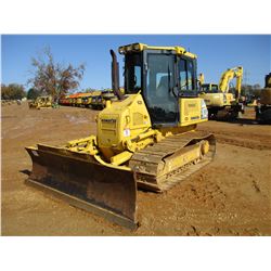 2012 KOMATSU D31PX-22 CRAWLER TRACTOR, VIN/SN:60785 - 6 WAY BLADE, CAB, A/C, METER READING 4,412 HOU