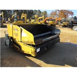 GEHL 1438 ASPHALT PAVER, VIN/SN:KK0314019 - 8'-12' SCREED