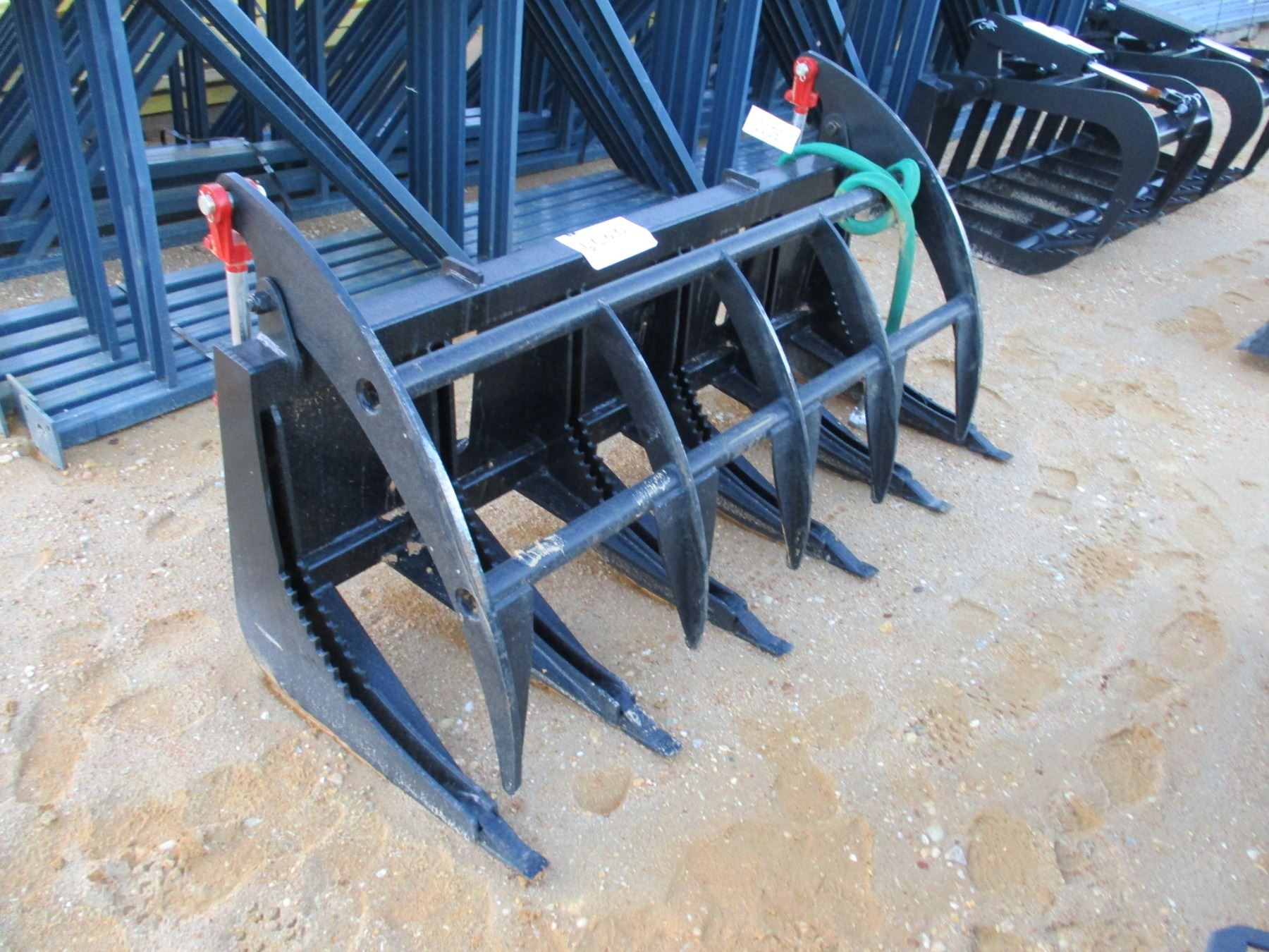 HYD GRAPPLE RAKE, 66