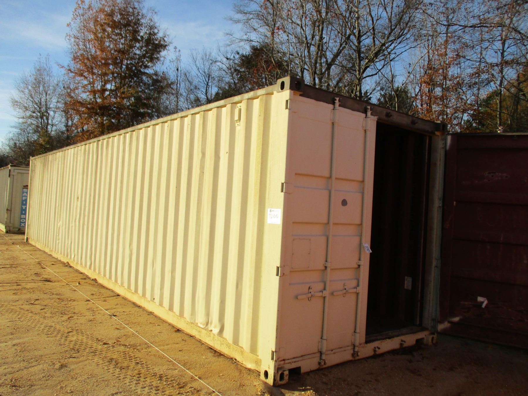 40' STEEL SHIPPING CONTAINER (B-7)
