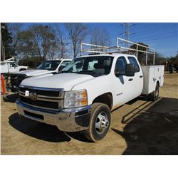 2011 CHEVROLET 3500 HD SERVICE TRUCK, VIN/SN:1GB4CZCG1BF252768 - CREW CAB, V8 GAS ENGINE, A/T, OMAHA