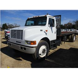1999 INTERNATIONAL 4900 ROLLBACK TRUCK, VIN/SN:1H9SDAAN4XH600581 - S/A, HCI DIESEL ENGINE, 6 SPEED T