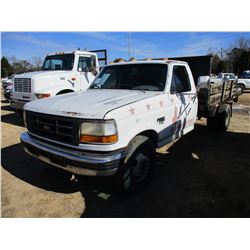 1997 FORD F350 FLATBED TRUCK, VIN/SN:3FEKF37F7VMA25993 - DEISEL ENGINE, 5 SPEED TRANS, 10' FLATBED B