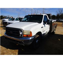 2000 FORD F350 FLATBED, VIN/SN:1FDWF37F5YEE55621 - DUALLY, POWERSTROKE, 15 SPEED, ODOMETER READING 2