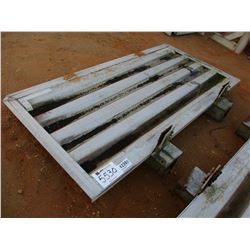 ALUMINUM HEADACHE RACK FIT FLAT BED TRAILER (A-2)