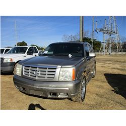 2002 CADILIAC ESCALADE VIN/SN:1GYEK63N62R101370 - GAS ENGINE, A/T, ODOMETER READING 254,688 MILES