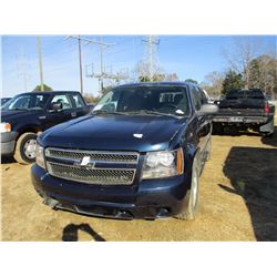 2008 CHEVROLET TAHOE LS VIN/SN:1GNFK13038R243371 - GAS ENGINE, A/T, ODOMETER READING 276,841 MILES