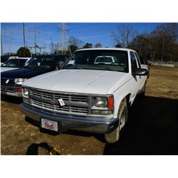 1999 CHEVROLET 2500 PICK UP, VIN/SN:1GCGC29R9XF001402 - EXTENDED CAB, GAS ENGINE, A/T, LONG BED, ODO