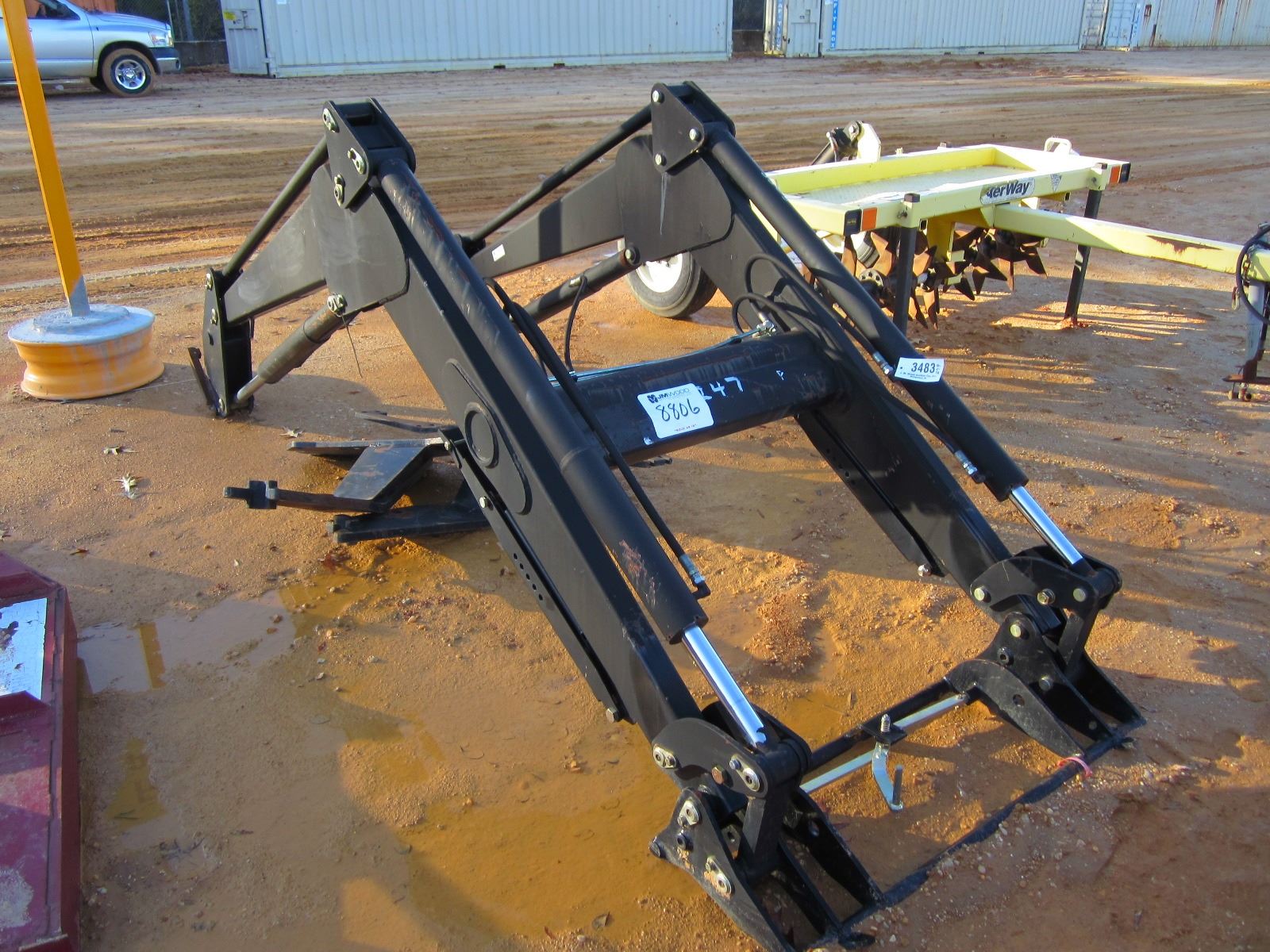 FRONT BUCKET ATTACHMENT, FITS FARM TRACTOR (C3) J.M. Wood Auction