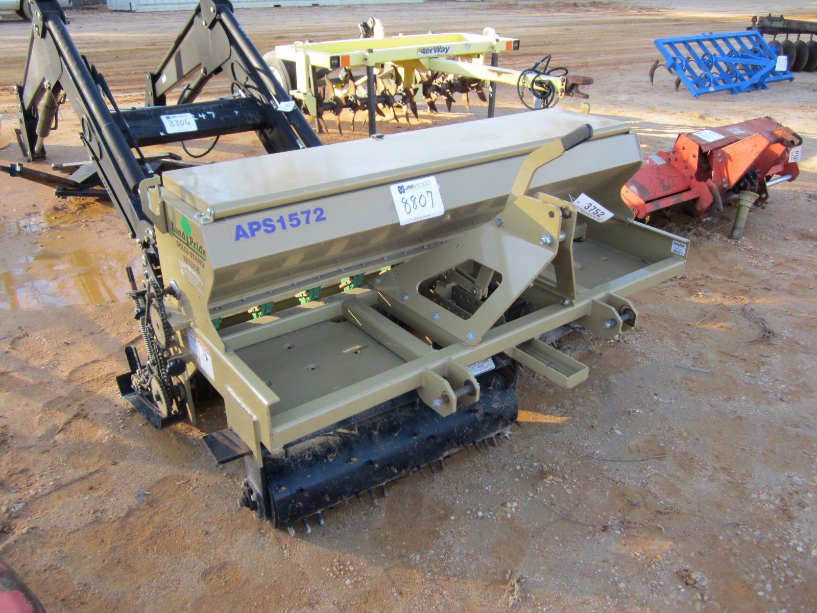 LAND PRIDE APS1572 SOLID STAND SEEDER (C3)