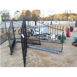 16' IRON GATE W/POST, DEER HEAD SCENE (C-6)