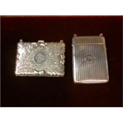 Un lot de 2 porte-cartes en argent, l'un américain, l'autre gravé, Birmingham 1909....