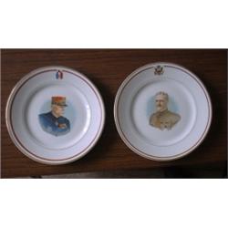 Un ensemble de 6 assiettes commémoratives ornées des portraits de chefs militaires alliés durant...