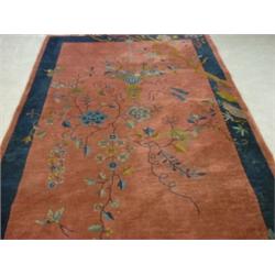 Un tapis chinois.  A Chinese rug.  7'8" x 5' - 2.37M x 1.53M. $600/800...