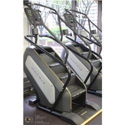 MATRIX CX5 CLIMB MILL