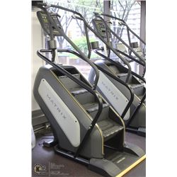 MATRIX CX5 CLIMB MILL