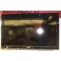 TOSHIBA 40" FLAT SCREEN TV WITH WALL MOUNT