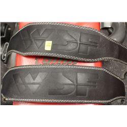 LOT OF 2 SMALL WORKOUT BELTS