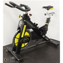MATRIX LIVESTRONG SPIN BIKE